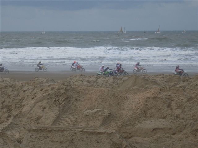 strandcrossscheveningen021.jpg