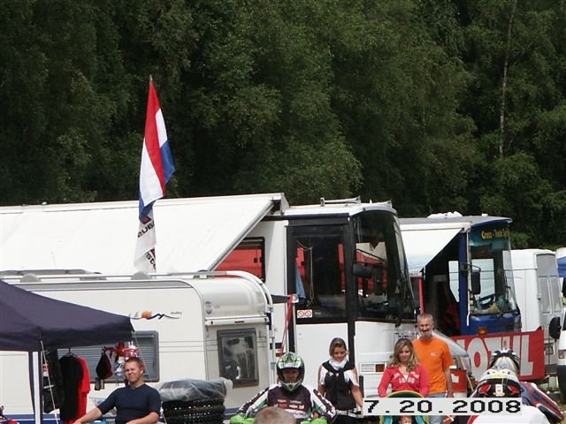 pict1019.jpg