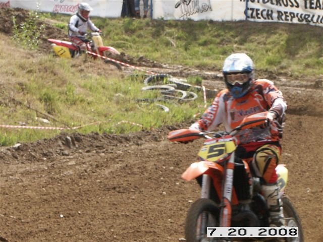 pict1025.jpg