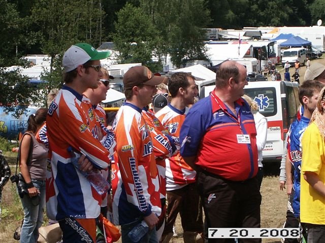 pict1035.jpg